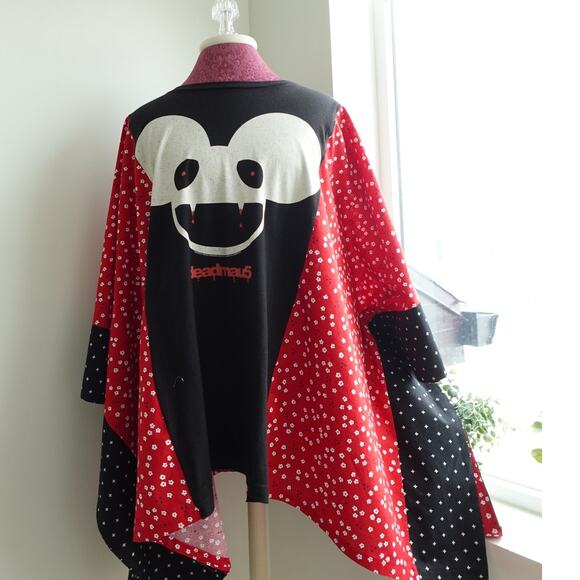 Custom Deadmau5 T Poncho top - Picture 9 of 11